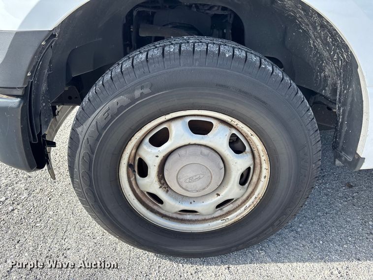 image for item DU2631 2015 Ford F150 XL pickup truck