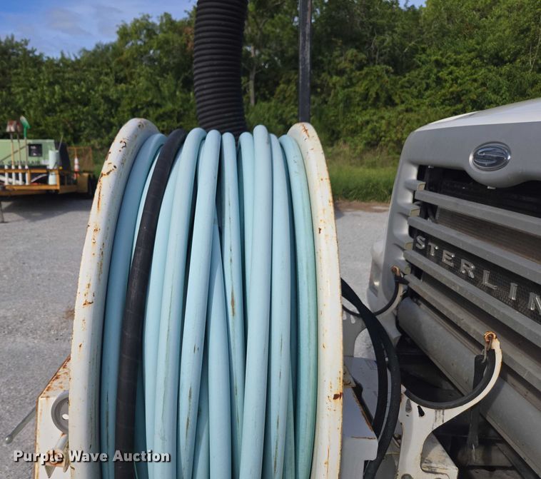 image for item DU2633 2007 Sterling Truck L7500 Series sewer jetter truck