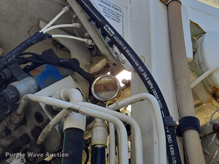 image for item DU2633 2007 Sterling Truck L7500 Series sewer jetter truck