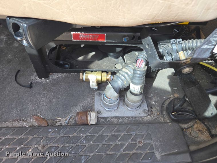 image for item DU2633 2007 Sterling Truck L7500 Series sewer jetter truck