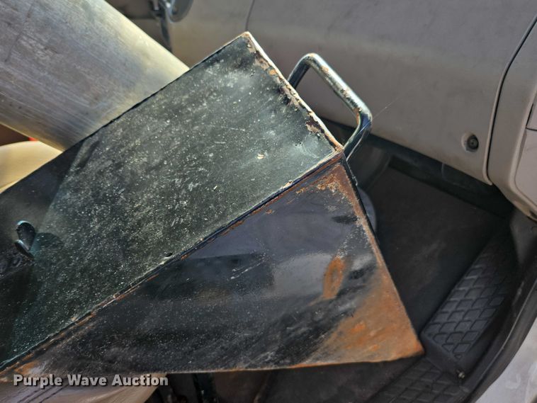 image for item DU2633 2007 Sterling Truck L7500 Series sewer jetter truck