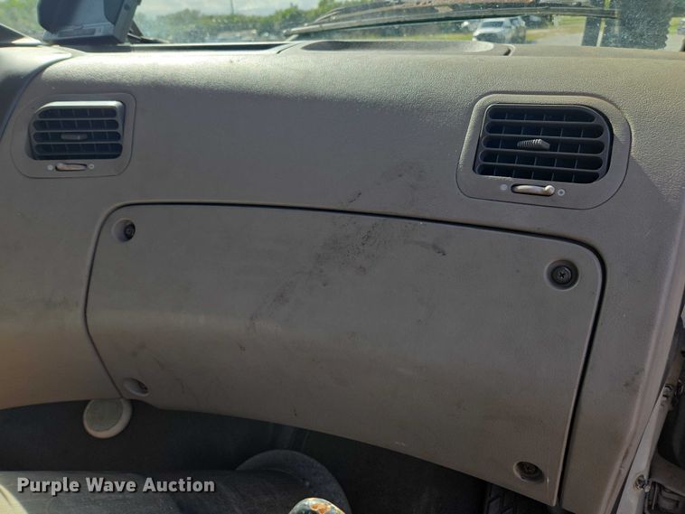 image for item DU2633 2007 Sterling Truck L7500 Series sewer jetter truck