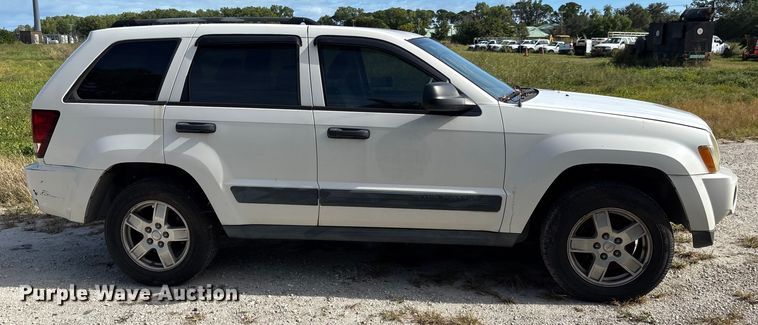 image for item DU2635 2005 Jeep Grand Cherokee SUV