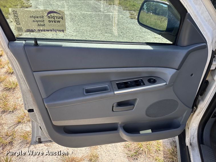 image for item DU2635 2005 Jeep Grand Cherokee SUV