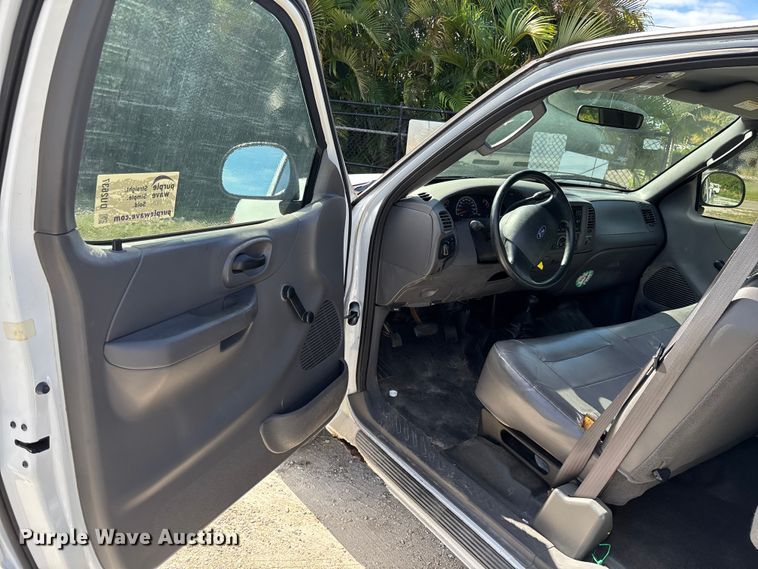 image for item DU2637 2003 Ford F150 XL 