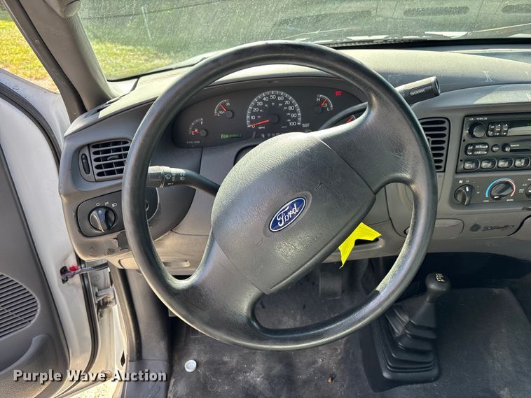 image for item DU2637 2003 Ford F150 XL 