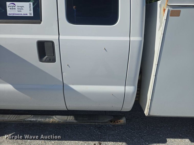 image for item DU2638 2015 Ford F250 Super Duty XL Ext. Cab utility bed pickup truck