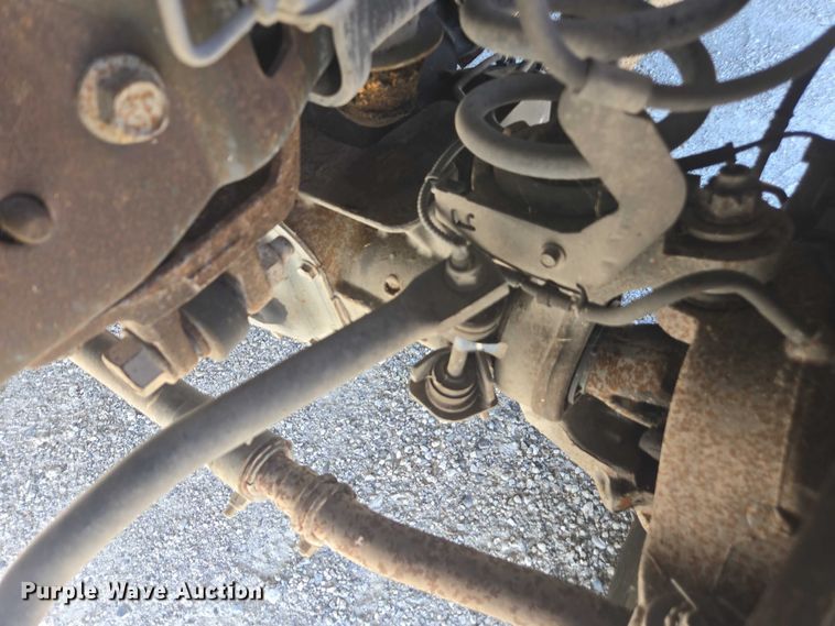 image for item DU2638 2015 Ford F250 Super Duty XL Ext. Cab utility bed pickup truck