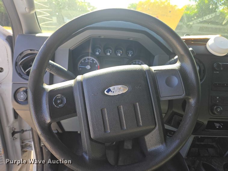 image for item DU2638 2015 Ford F250 Super Duty XL Ext. Cab utility bed pickup truck