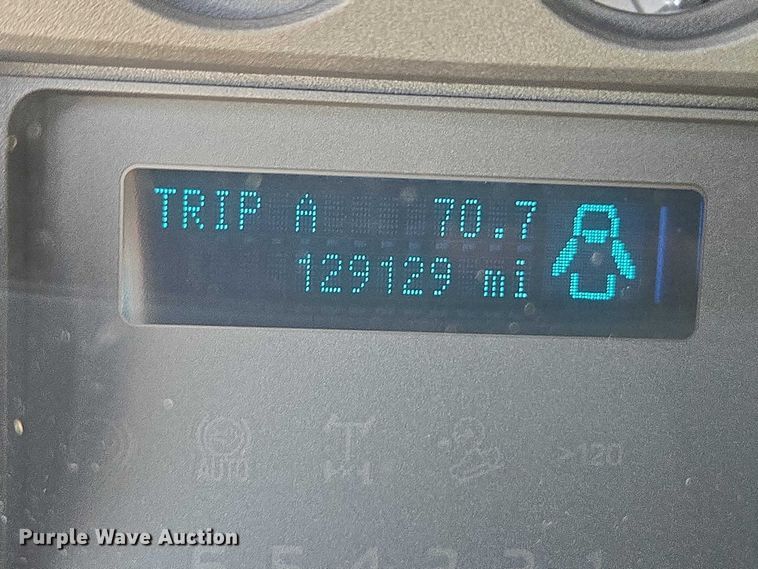 image for item DU2638 2015 Ford F250 Super Duty XL Ext. Cab utility bed pickup truck