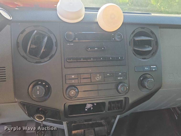 image for item DU2638 2015 Ford F250 Super Duty XL Ext. Cab utility bed pickup truck