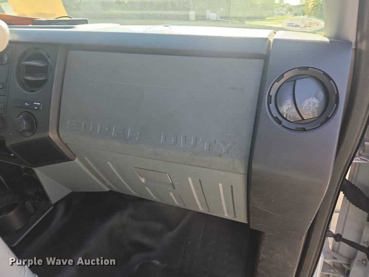 image for item DU2638 2015 Ford F250 Super Duty XL Ext. Cab utility bed pickup truck