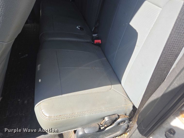 image for item DU2638 2015 Ford F250 Super Duty XL Ext. Cab utility bed pickup truck