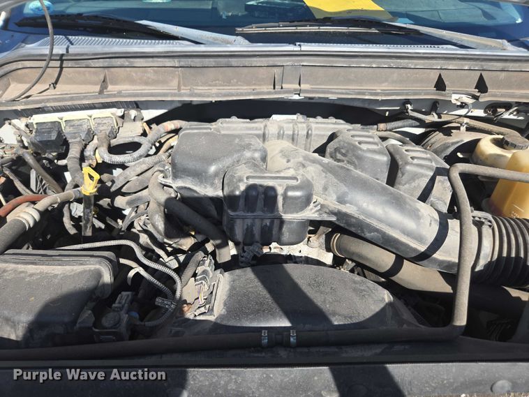 image for item DU2638 2015 Ford F250 Super Duty XL Ext. Cab utility bed pickup truck