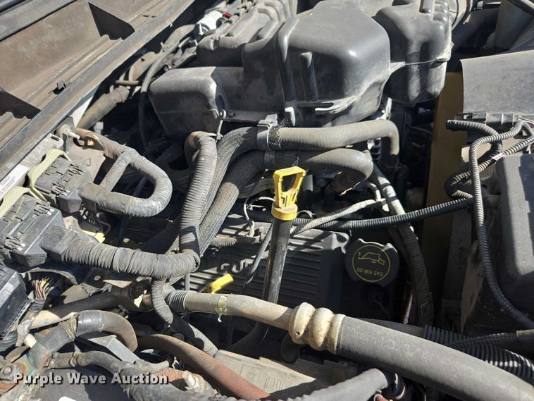 image for item DU2638 2015 Ford F250 Super Duty XL Ext. Cab utility bed pickup truck