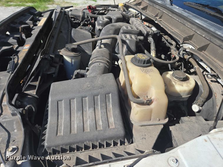 image for item DU2638 2015 Ford F250 Super Duty XL Ext. Cab utility bed pickup truck