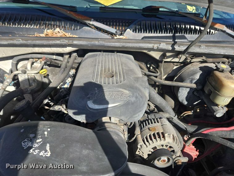 image for item DU2640 2002 GMC Sierra 1500 pickup truck