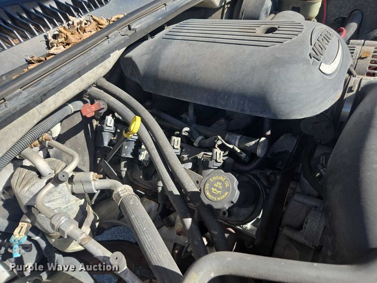 image for item DU2640 2002 GMC Sierra 1500 pickup truck