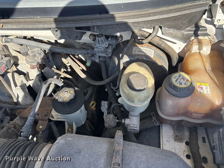 image for item DU2641 2005 Ford F150 Super Duty XL Ext. Cab pickup truck