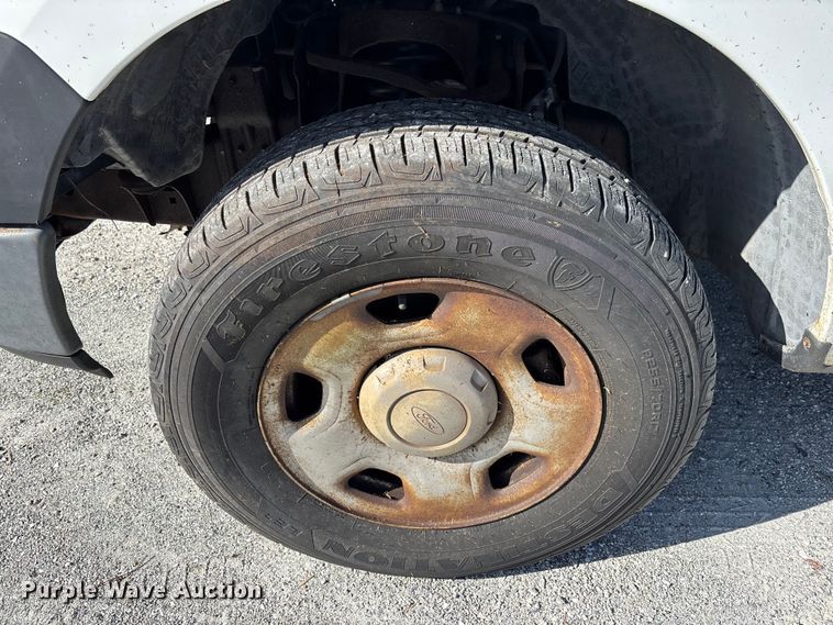 image for item DU2641 2005 Ford F150 Super Duty XL Ext. Cab pickup truck