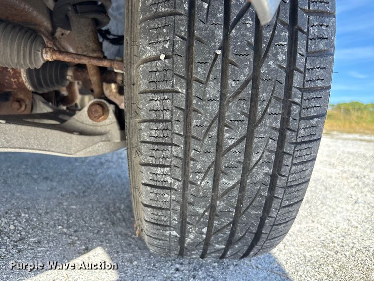 image for item DU2641 2005 Ford F150 Super Duty XL Ext. Cab pickup truck