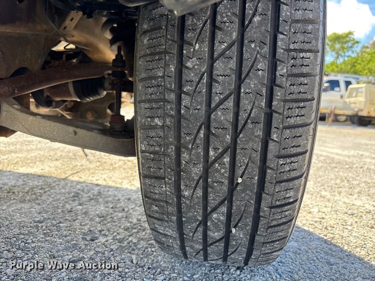 image for item DU2641 2005 Ford F150 Super Duty XL Ext. Cab pickup truck