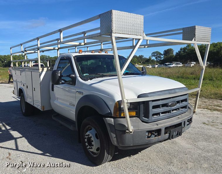 image for item DU2642 2006 Ford F450 Super Duty XL utility / service truck