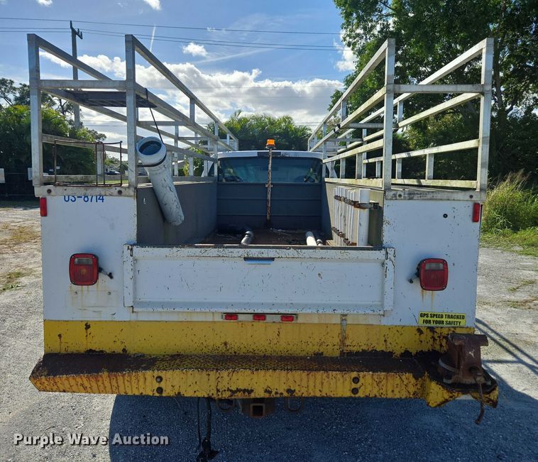 image for item DU2642 2006 Ford F450 Super Duty XL utility / service truck