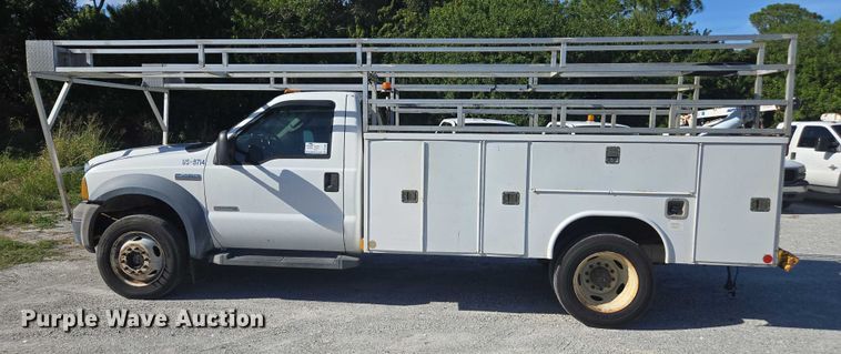 image for item DU2642 2006 Ford F450 Super Duty XL utility / service truck