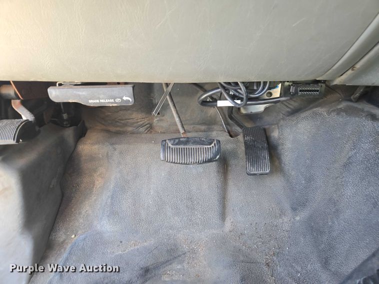 image for item DU2642 2006 Ford F450 Super Duty XL utility / service truck