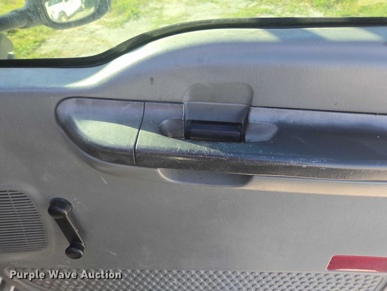 image for item DU2642 2006 Ford F450 Super Duty XL utility / service truck