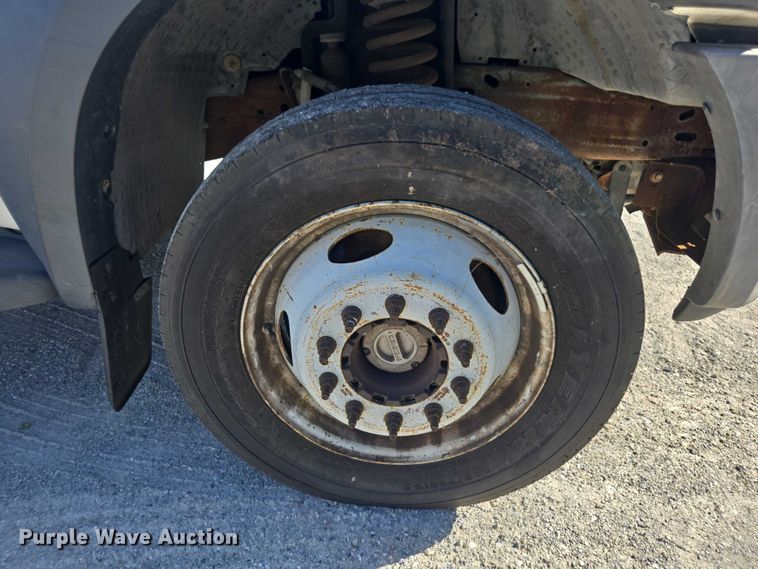 image for item DU2642 2006 Ford F450 Super Duty XL utility / service truck