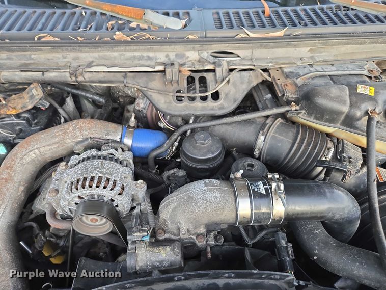 image for item DU2652 2003 Ford F450 Super Duty utility bed pickup truck