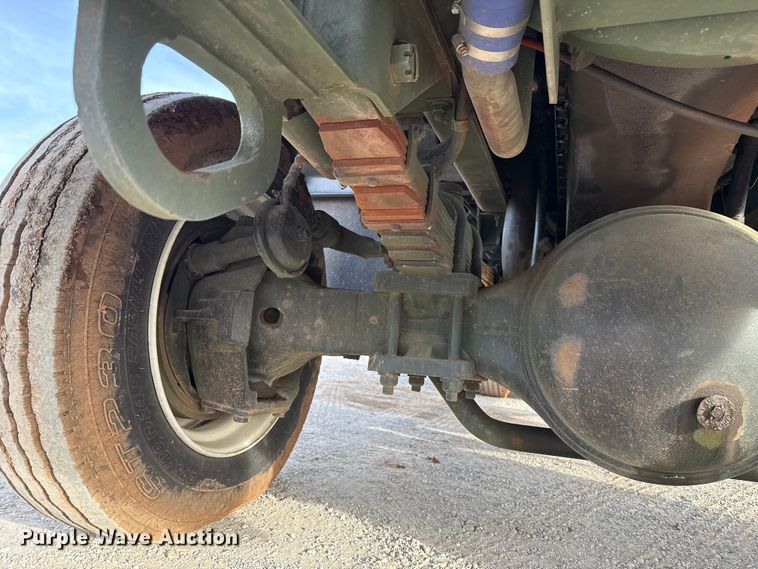 image for item DW5204 1974 AM General M916 semi truck