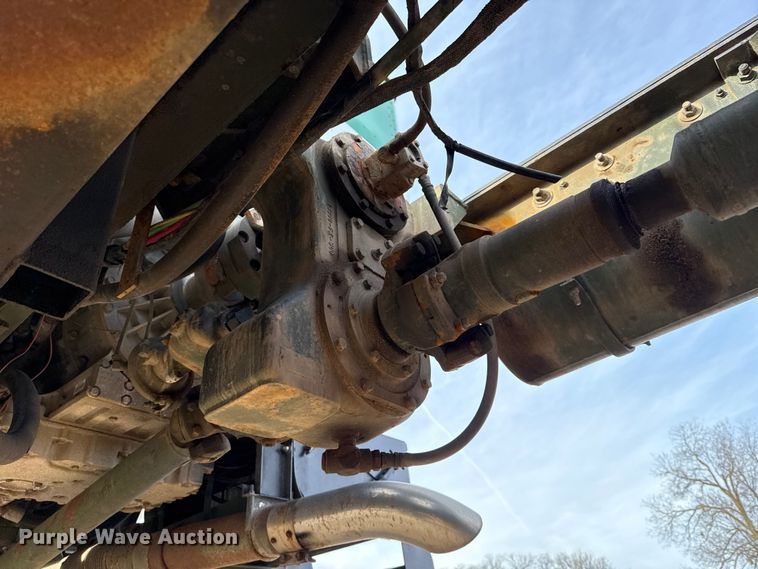 image for item DW5204 1974 AM General M916 semi truck