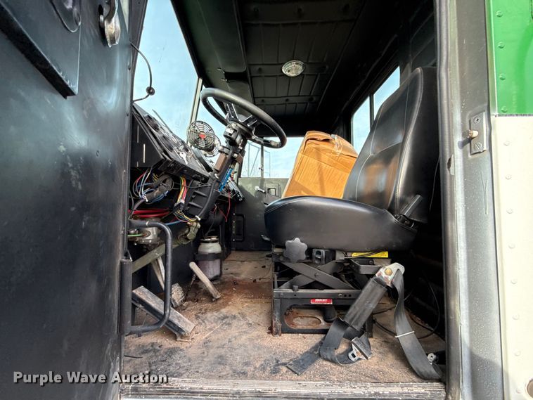 image for item DW5204 1974 AM General M916 semi truck