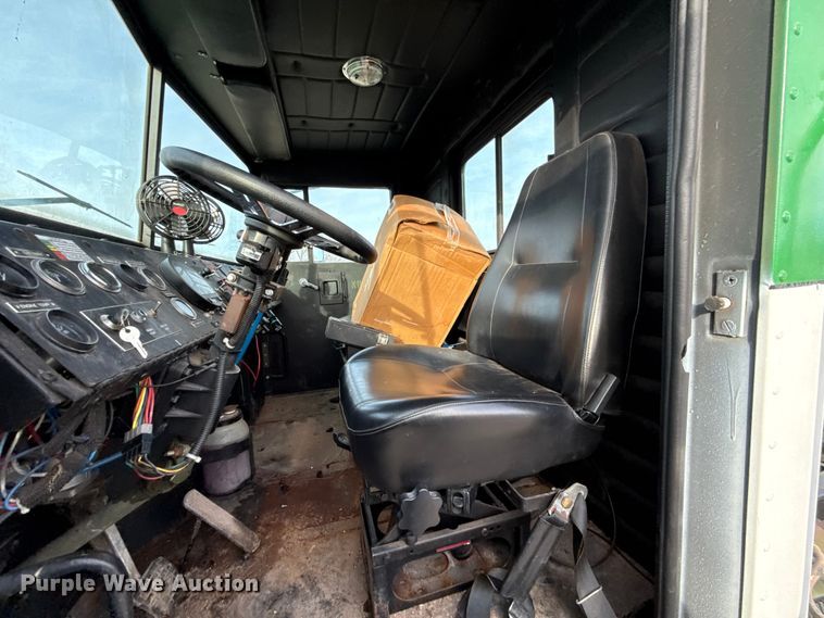 image for item DW5204 1974 AM General M916 semi truck