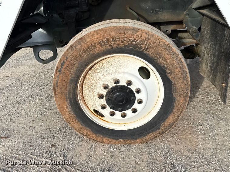 image for item DW5204 1974 AM General M916 semi truck