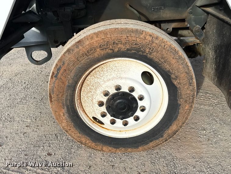 image for item DW5204 1974 AM General M916 semi truck