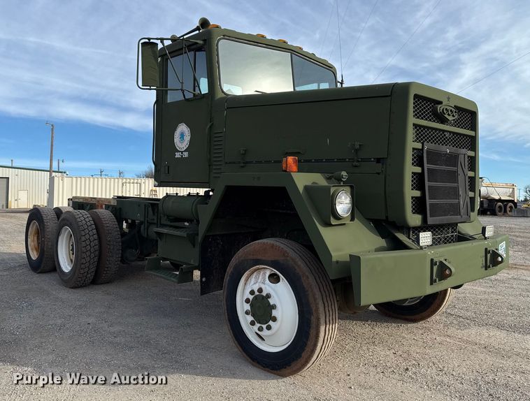 image for item DW5205 2011 AM General M916 semi truck