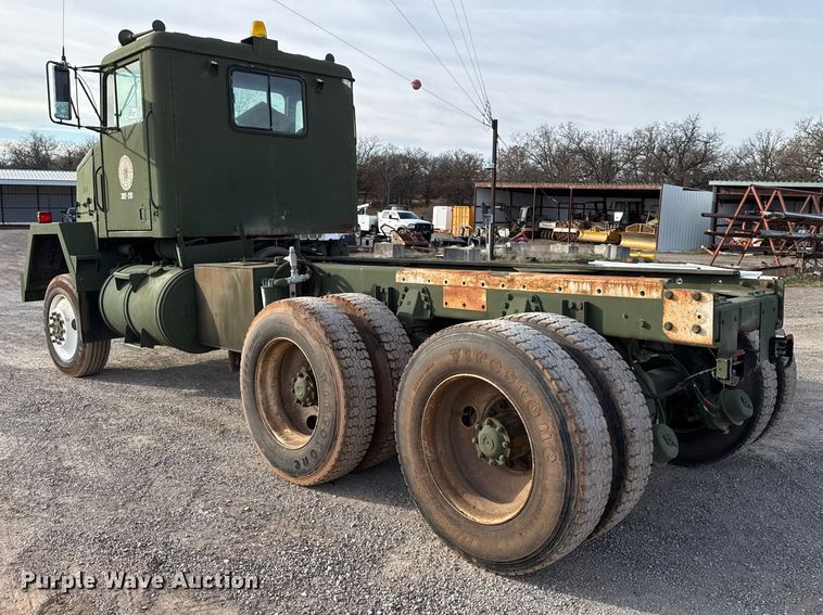 image for item DW5205 2011 AM General M916 semi truck