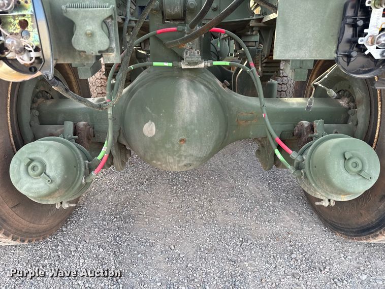 image for item DW5205 2011 AM General M916 semi truck