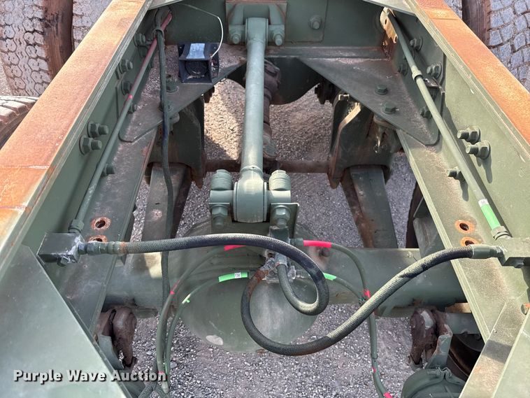 image for item DW5205 2011 AM General M916 semi truck