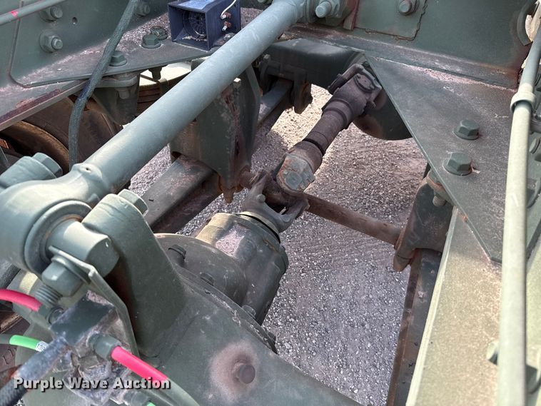 image for item DW5205 2011 AM General M916 semi truck