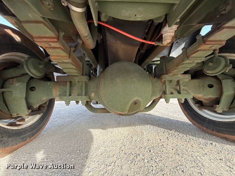 image for item DW5205 2011 AM General M916 semi truck