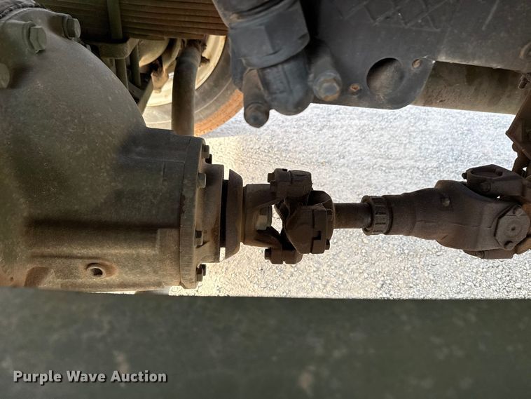 image for item DW5205 2011 AM General M916 semi truck