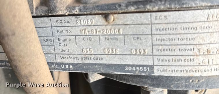 image for item DW5205 2011 AM General M916 semi truck