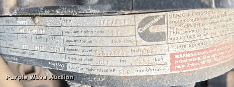 image for item DW5205 2011 AM General M916 semi truck