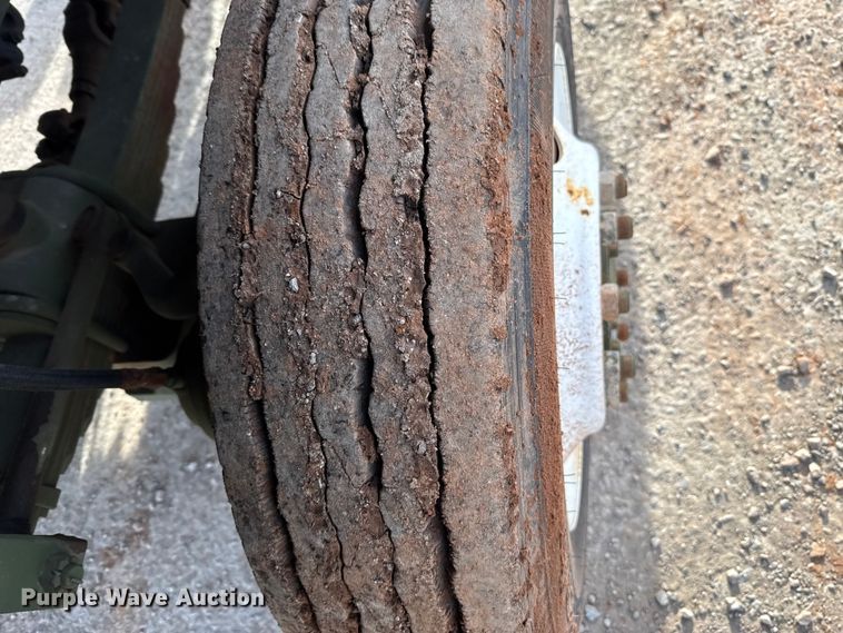 image for item DW5205 2011 AM General M916 semi truck