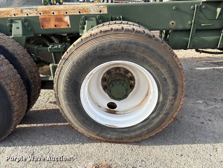 image for item DW5205 2011 AM General M916 semi truck